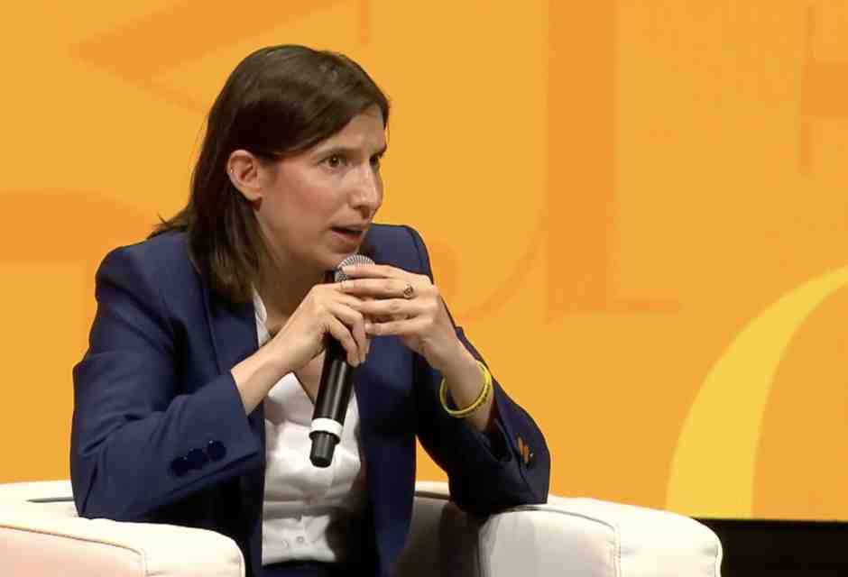 Schlein risponde a Meloni: "Premierato? Non ci hanno ascoltati. Bisogna cambiare legge elettorale"
