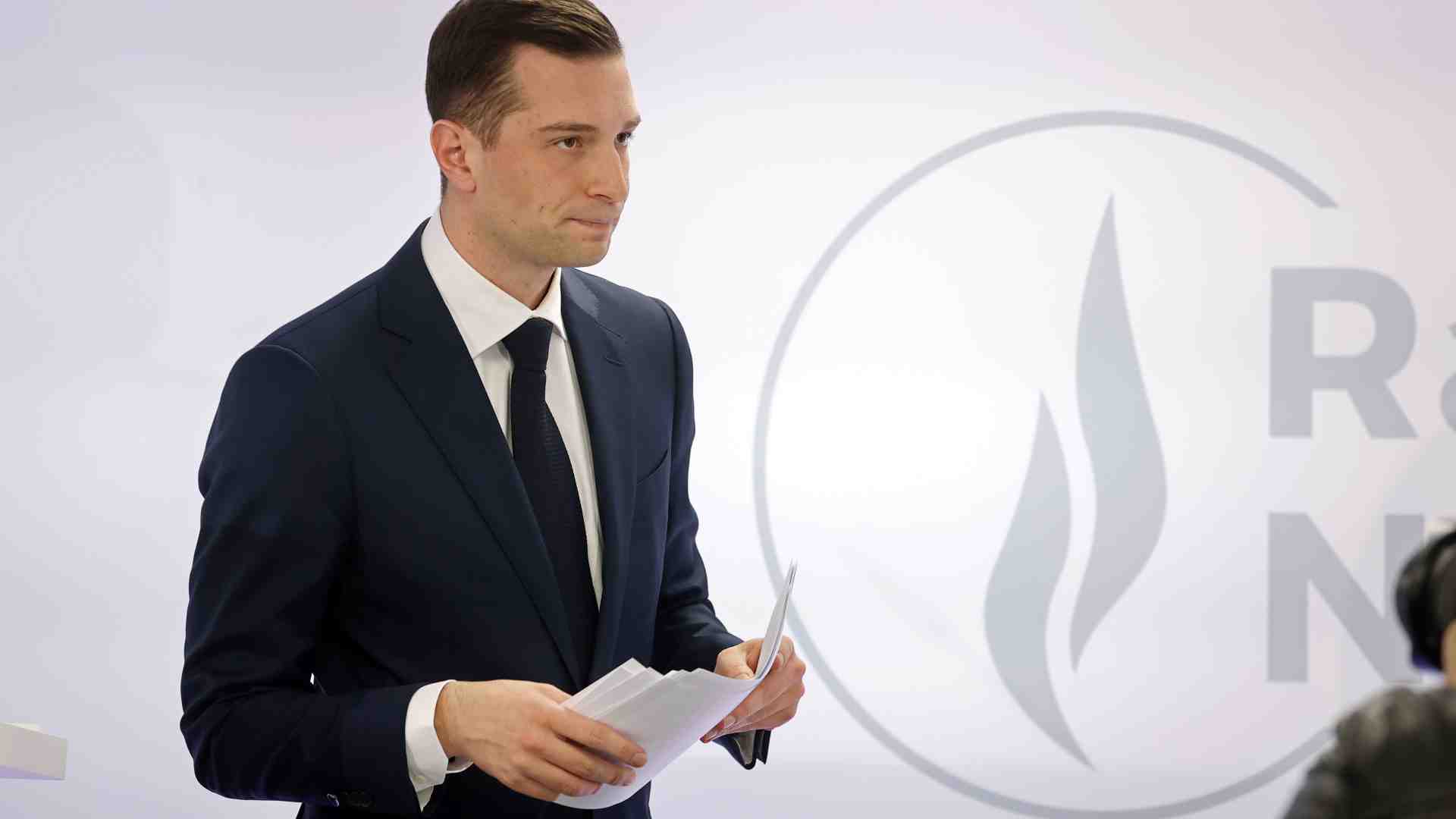 Immagine di La giornalista Ariane Chemin ci accompagna nei racconti familiari di Jordan Bardella
