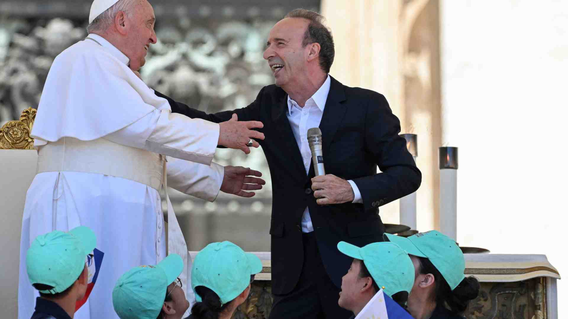 Immagine di Benigni: «Le uniche cose sensate le ha dette Gesù nel Vangelo»
