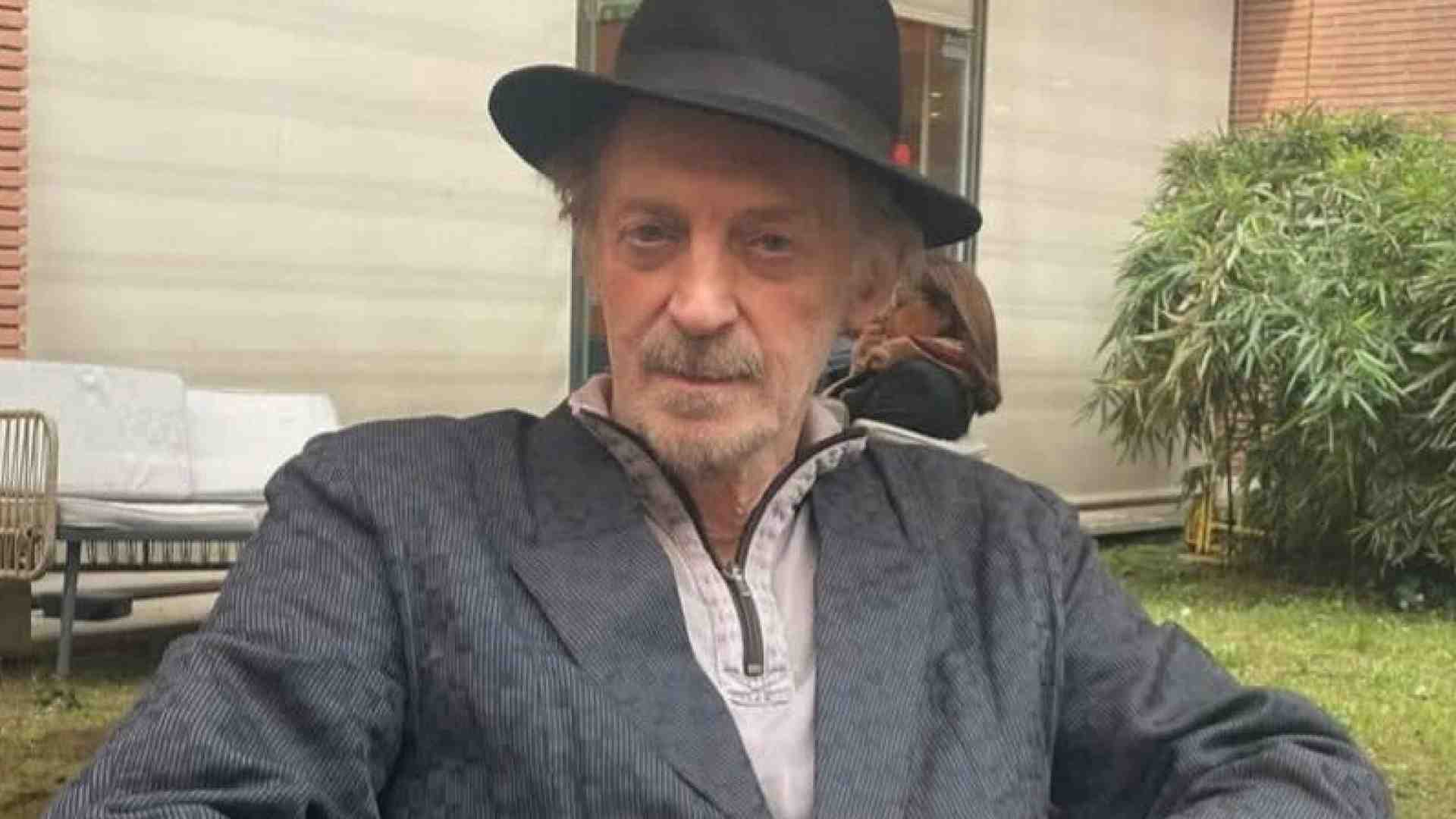 Immagine di Ermanno Cavazzoni: “Nelle biblioteche c’è il mio vero aldilà”