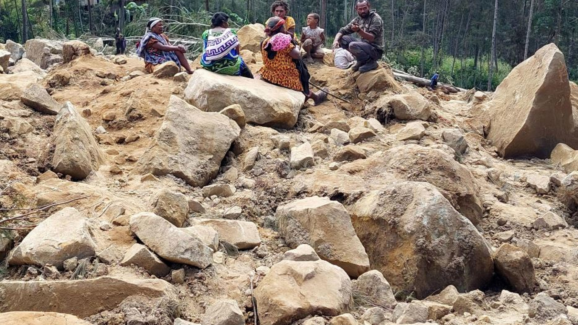 Immagine di Papua Nuova Guinea, duemila persone sepolte vive sotto la frana