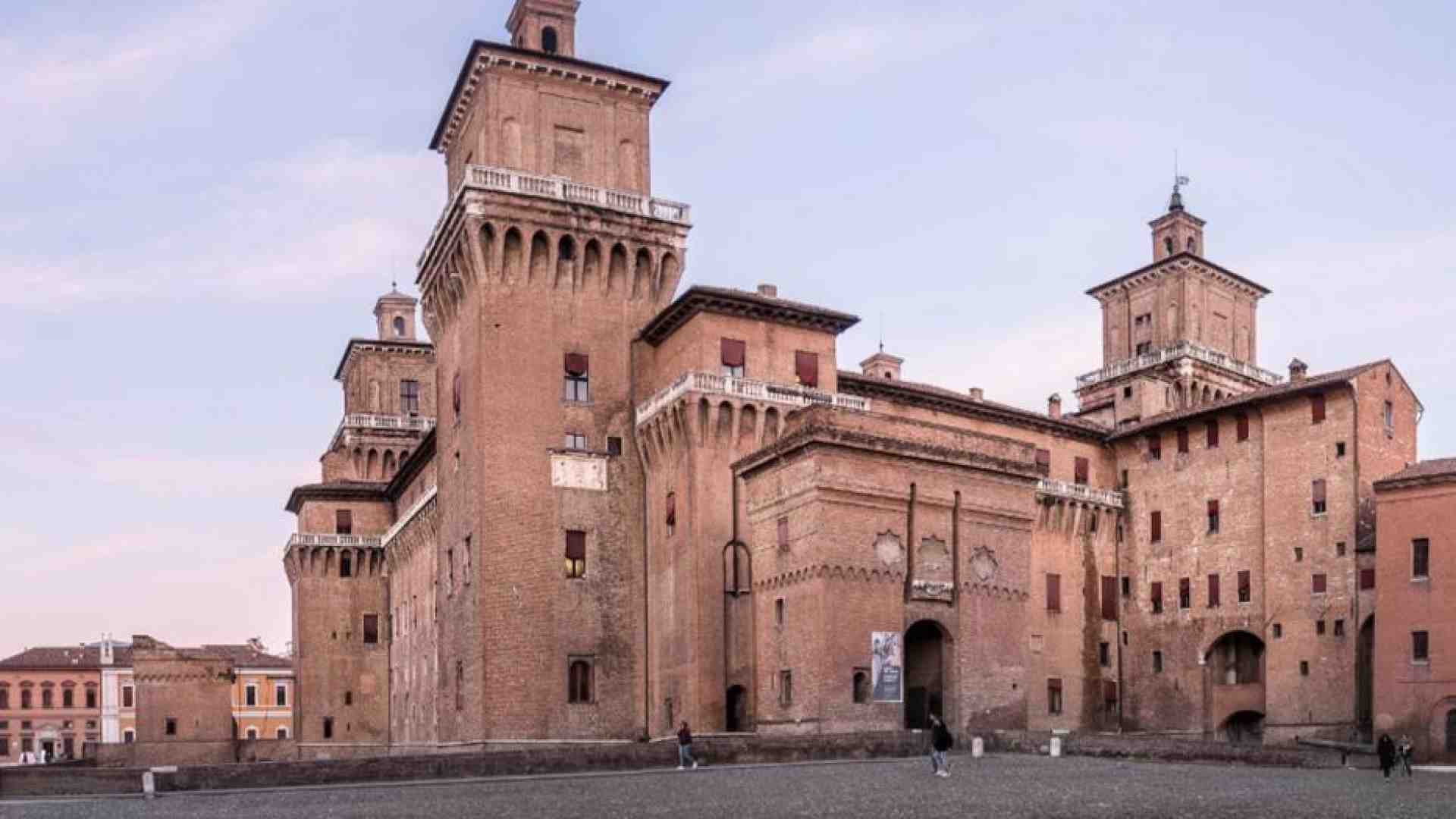 Immagine di Un sindaco per Ferrara, che è divisa. L'arcivescovo: «Serve programmare»