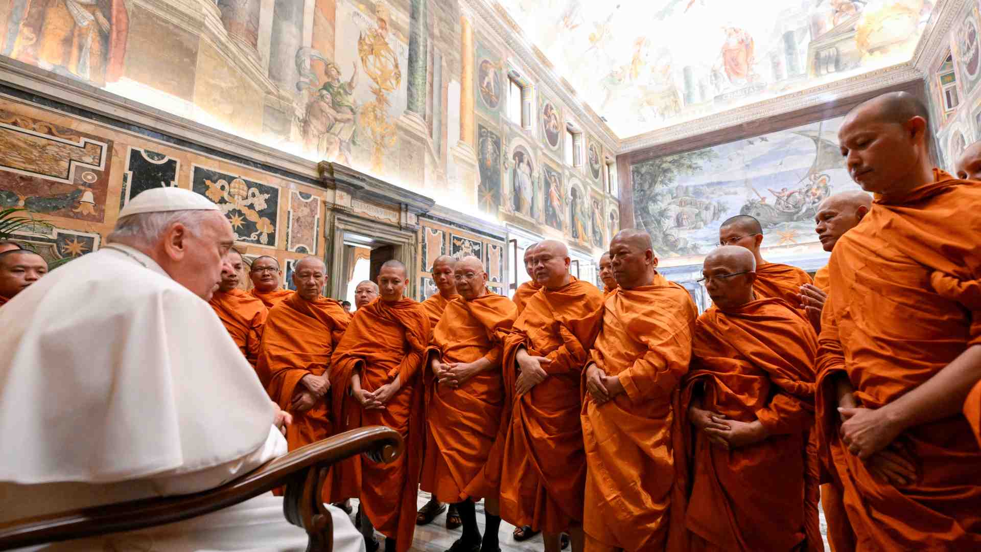 Immagine di Il Papa ai buddisti: «Collaboriamo per un mondo più inclusivo»