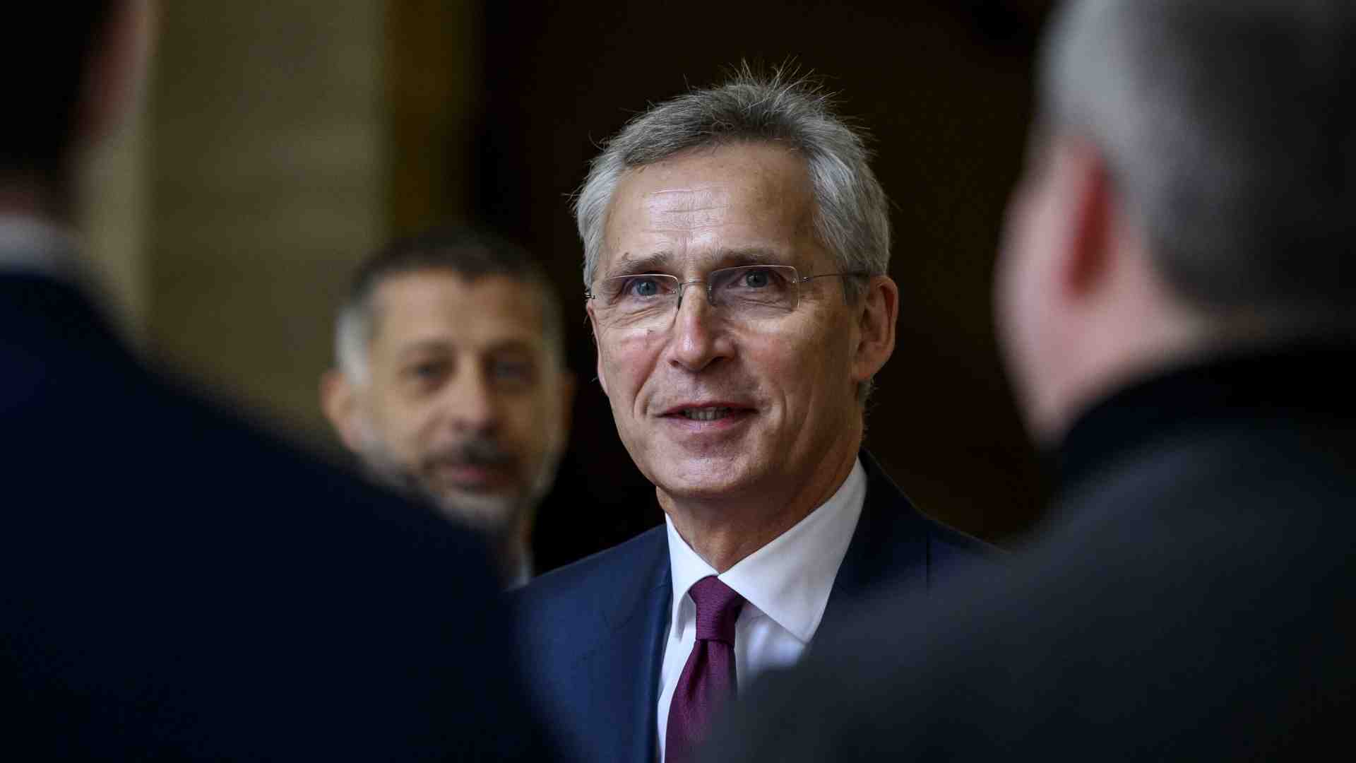 Immagine di "Armi Nato per colpire in Russia". Così Stoltenberg si inimica governo e opposizione in Italia