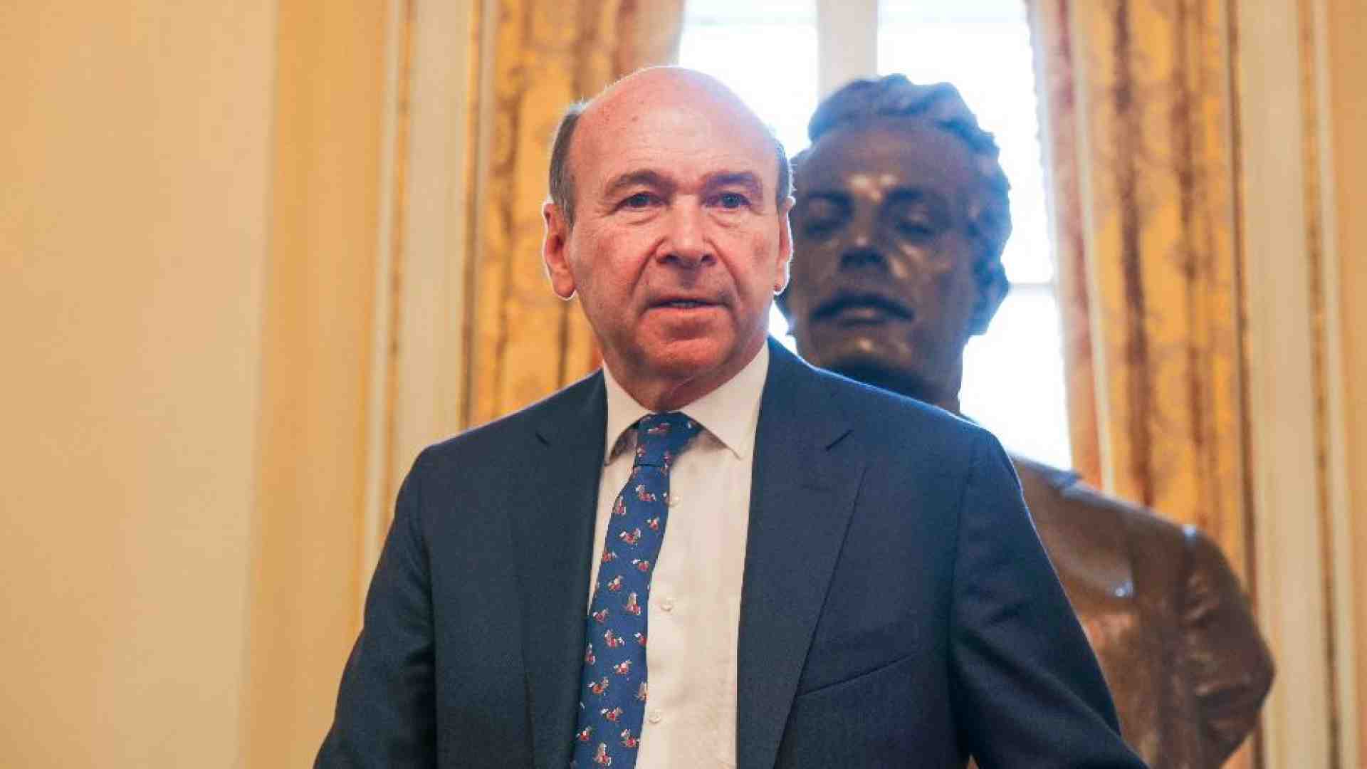 Immagine di Le pressioni politiche, i direttori star: l'addio di Meyer alla Scala