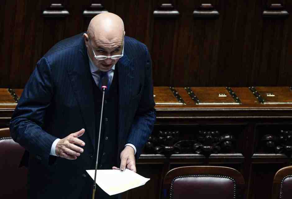 Crosetto valuta di desecretare alcune informazioni sulle armi inviate a Kyiv