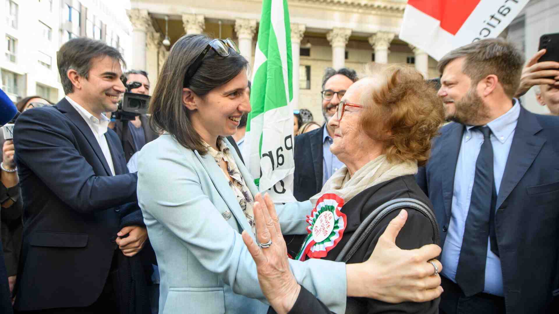Immagine di Dem alla conta. La piazza schleiniana del 2 giugno, e gli endorsement locali non zingarettiani