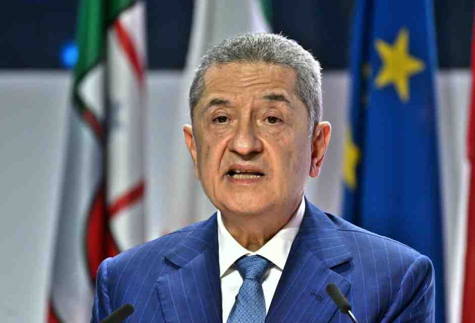 Panetta: "Il calo demografico pesa su lavoro, servono immigrati regolari"