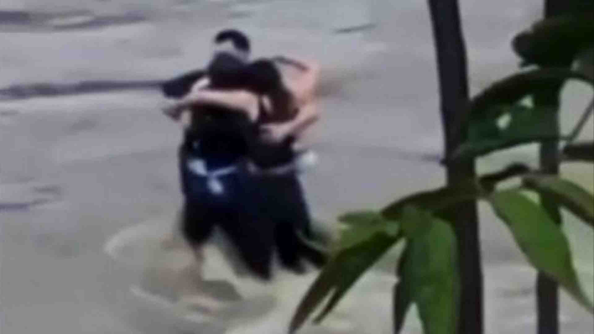 Immagine di Ancora dispersi i tre giovani travolti dalla piena. Ma le ricerche proseguono