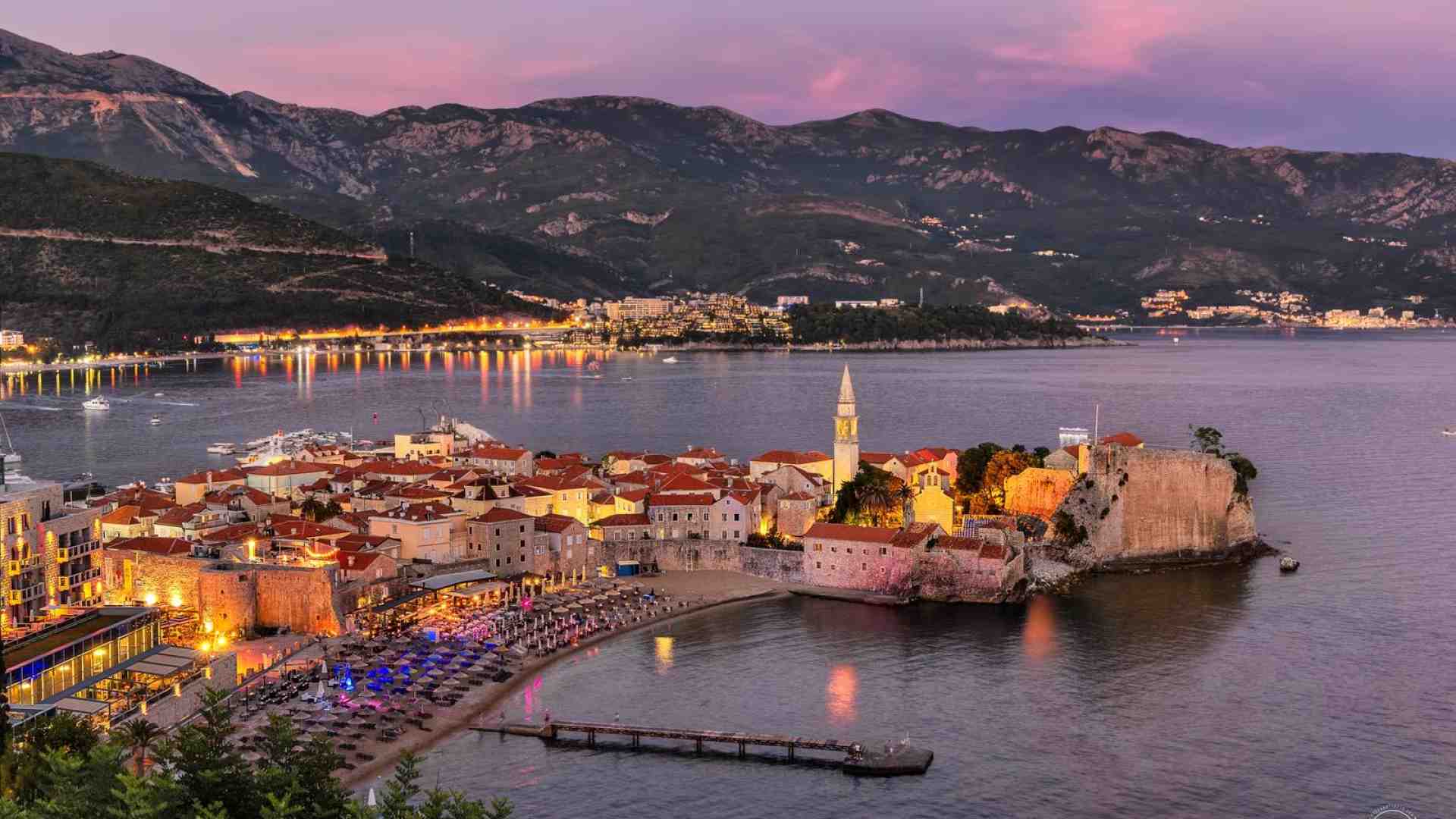 Immagine di Così giovane, così antico: lo spettacolo del Montenegro
