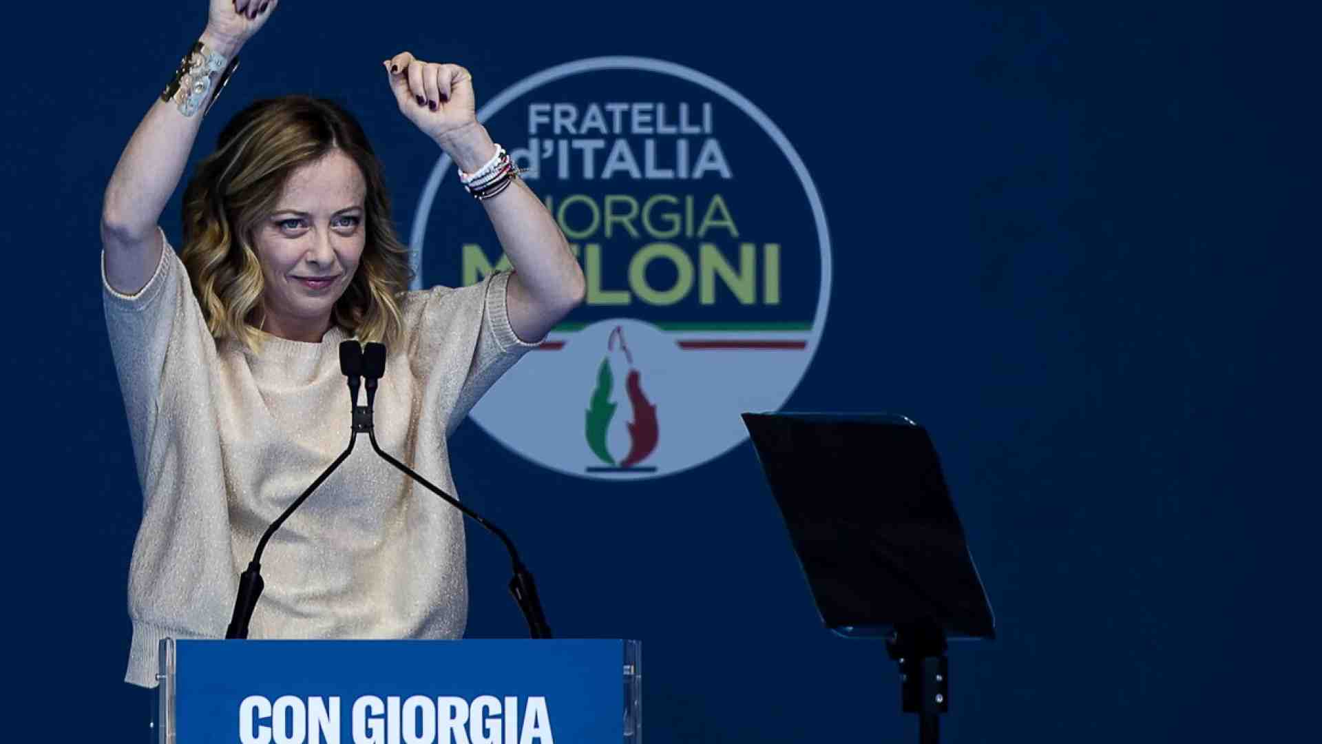 Immagine di Mini bonus, un "decretino" sulla sanità e la social card (al via da settembre): gli ultimi spot di Meloni