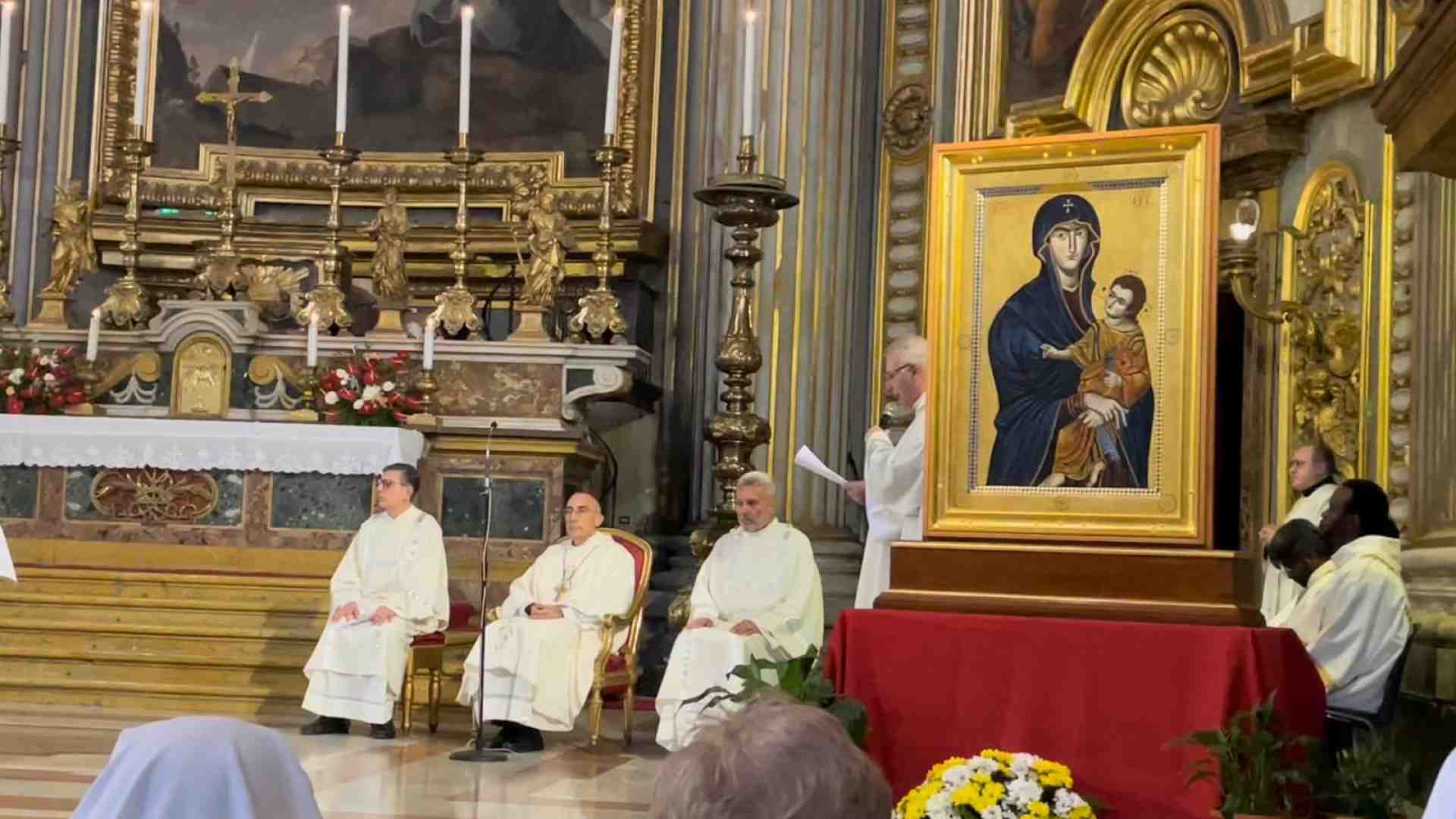 Immagine di Il Papa invoca la Salus Populi Romani per la pace nel mondo