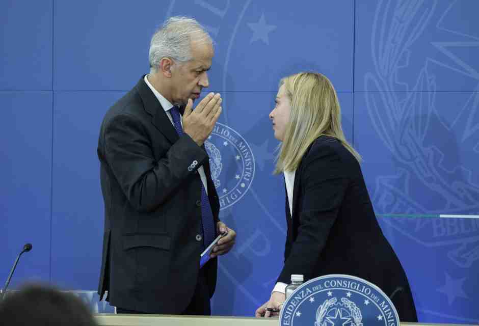 Piantedosi d'Italia: così il ministro dell'Interno indicato da Salvini è sempre più vicino a Meloni