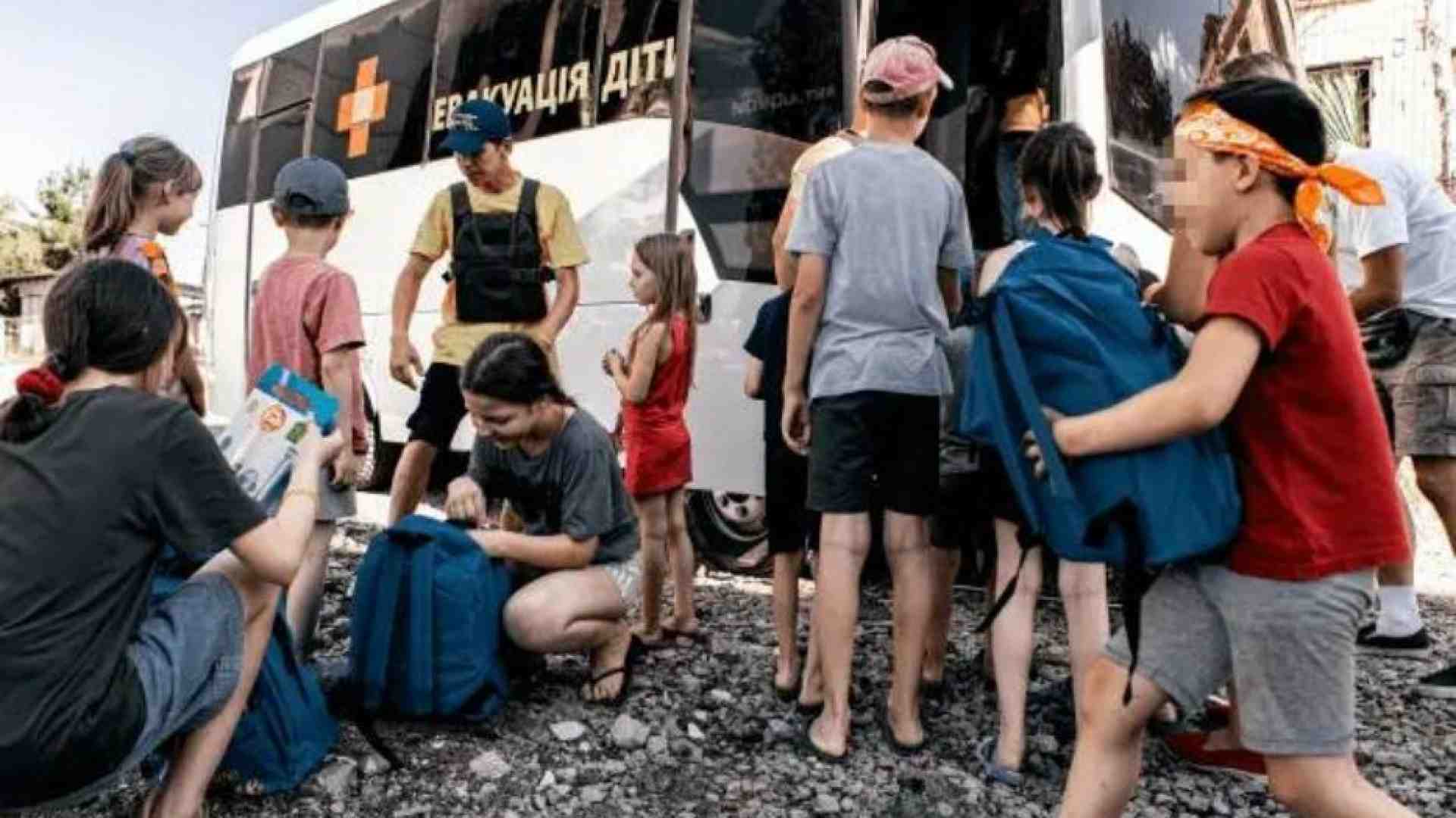 Immagine di Un anno di missione di Zuppi per i minori ucraini «spariti»