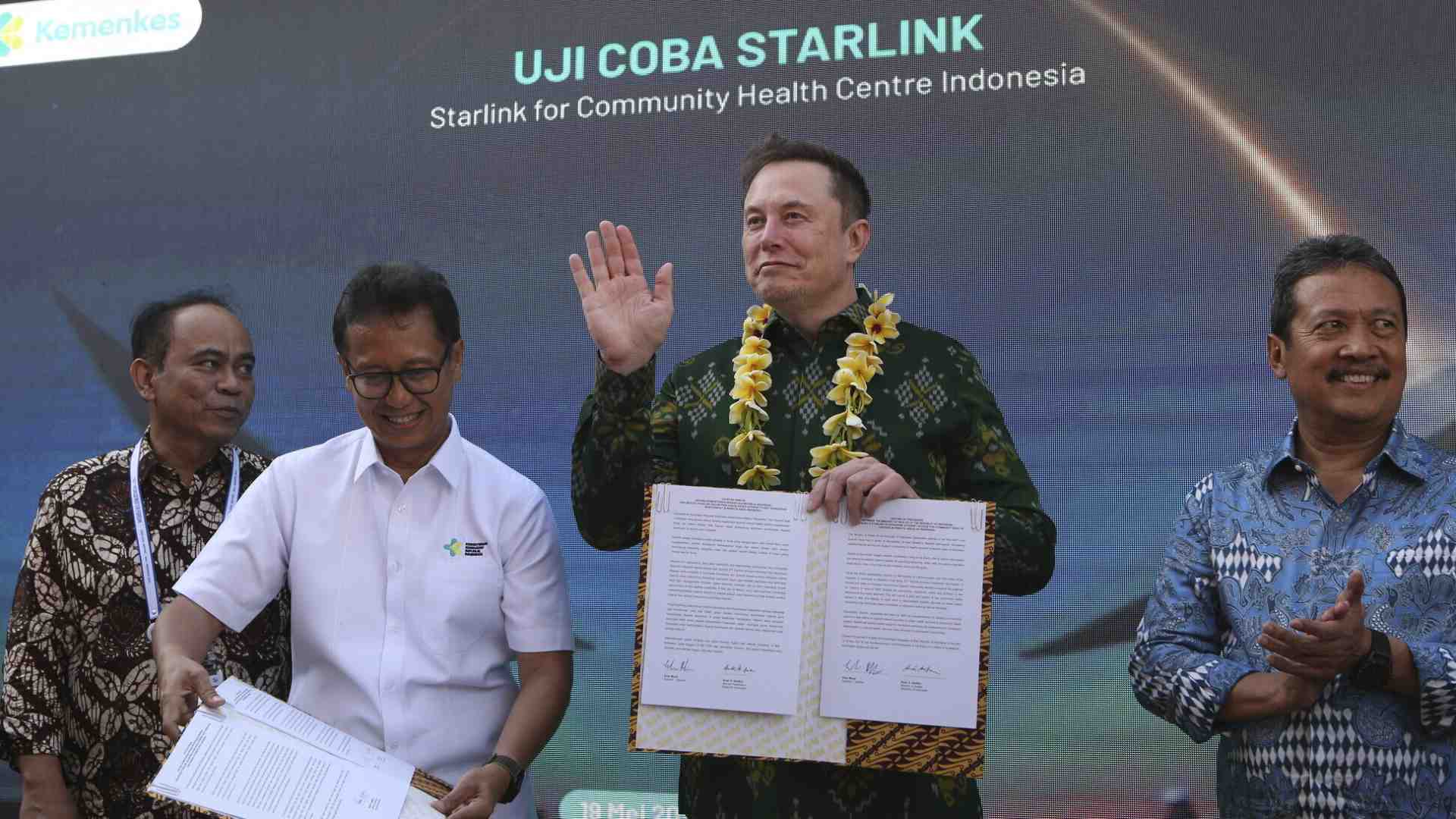 Immagine di Starlink arriva in Italia. Telespazio annuncia l'accordo con SpaceX di Musk