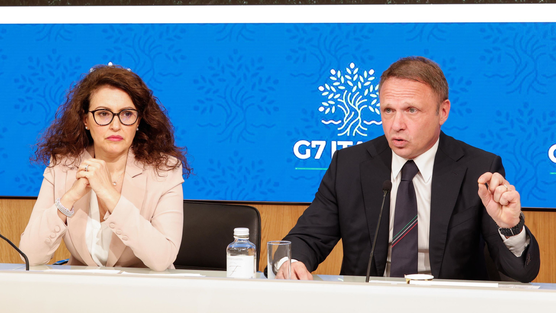 Immagine di Torna la Social card: 40 euro in più, ma gli sconti sono a rischio
