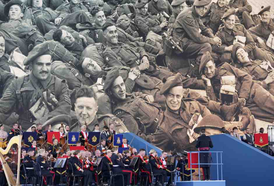 Le commemorazioni in Normandia per gli ottant'anni dal D-Day - foto via Getty Images