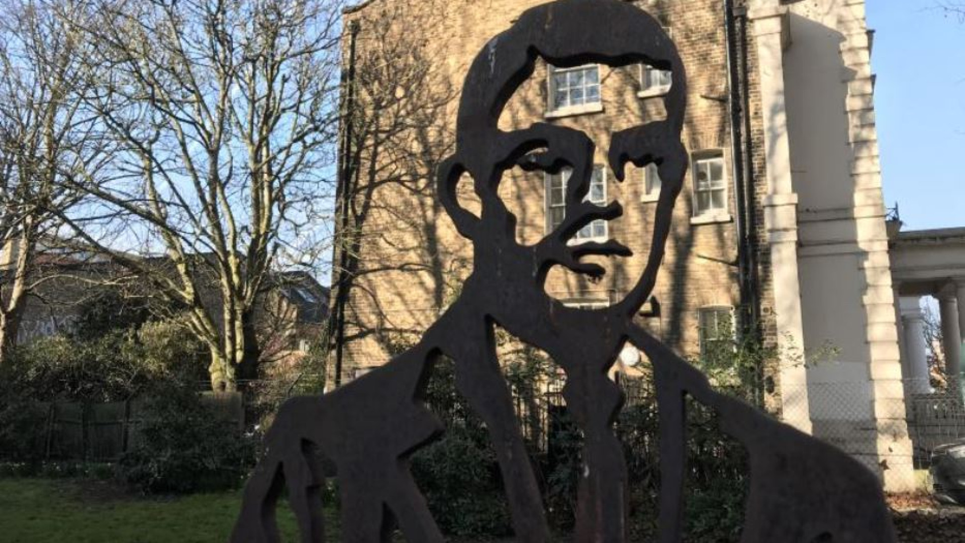 Immagine di Così Alan Turing ci mise in guardia dagli inganni delle macchine