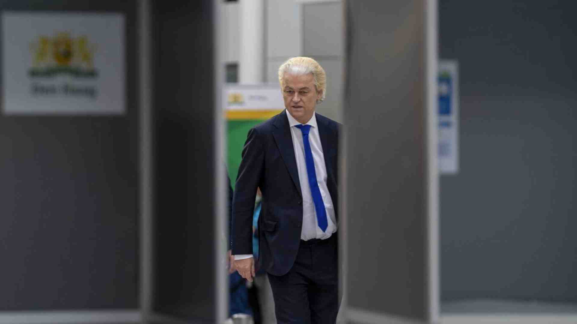 Immagine di Gli exit poll dicono che i Paesi Bassi tra Timmermans e Wilders hanno scelto il primo