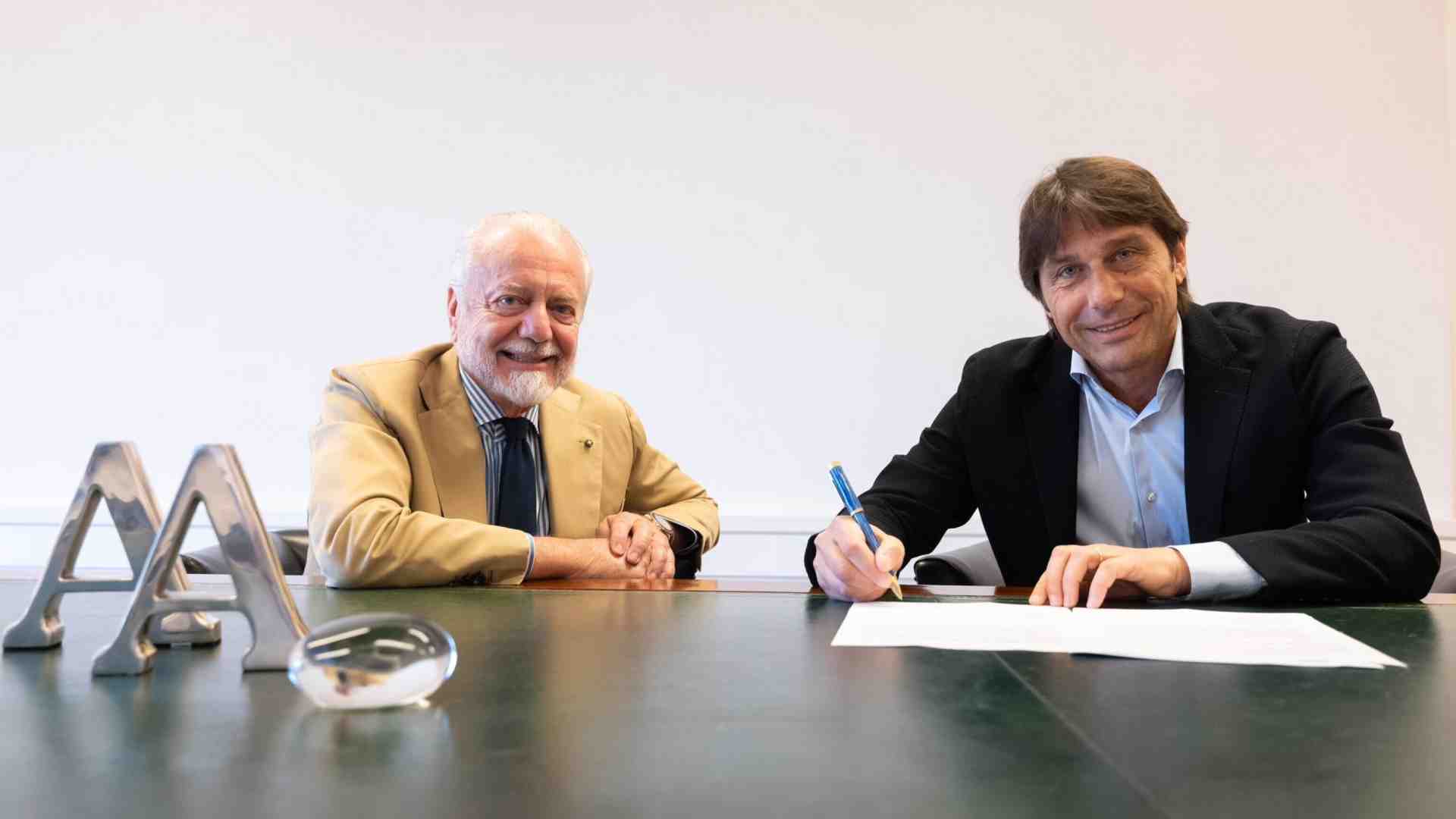 Immagine di Per Conte anche De Laurentiis si è fatto più in là