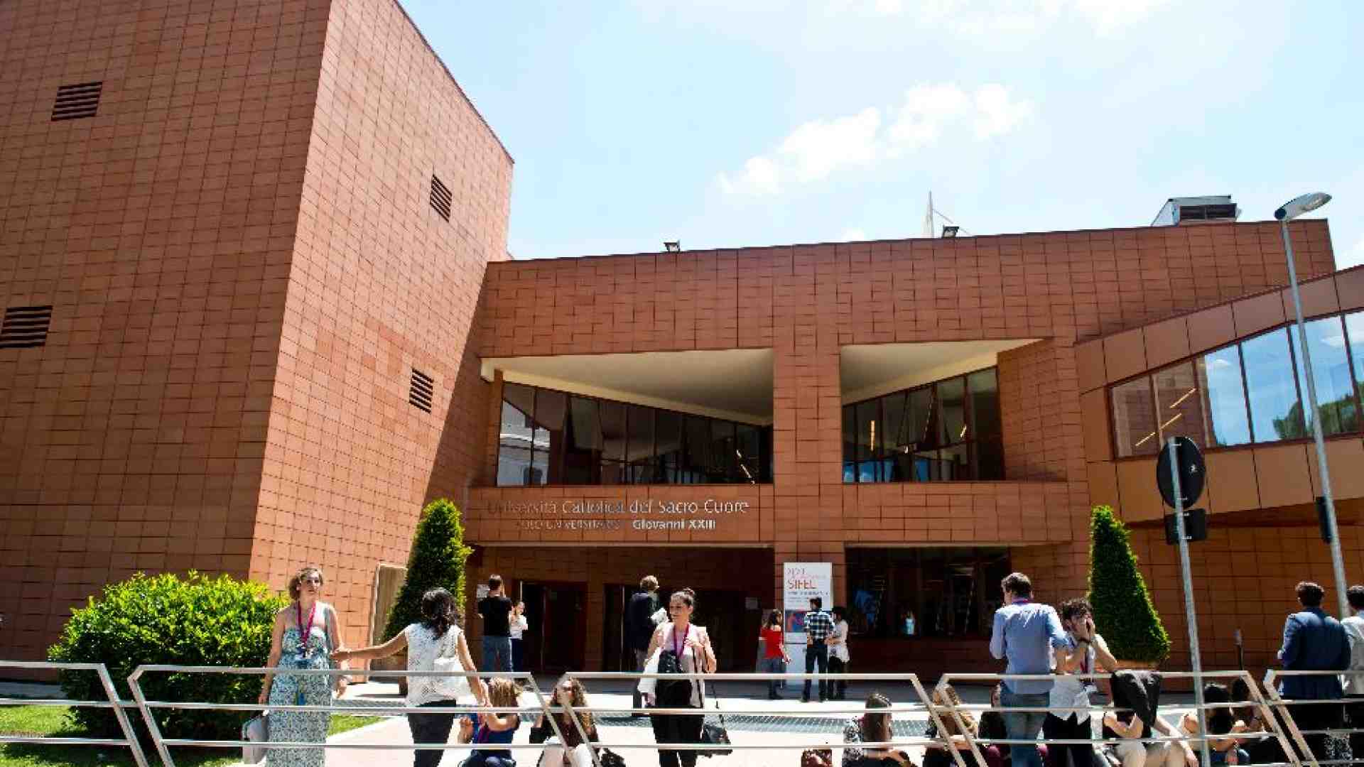Immagine di Per la prima volta votano fuori sede oltre 20mila studenti