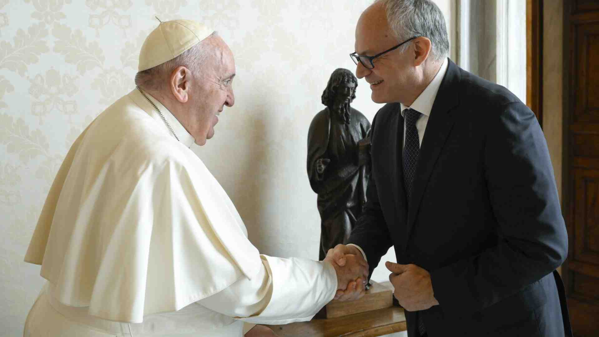 Immagine di Il Papa va dal sindaco Roberto Gualtieri