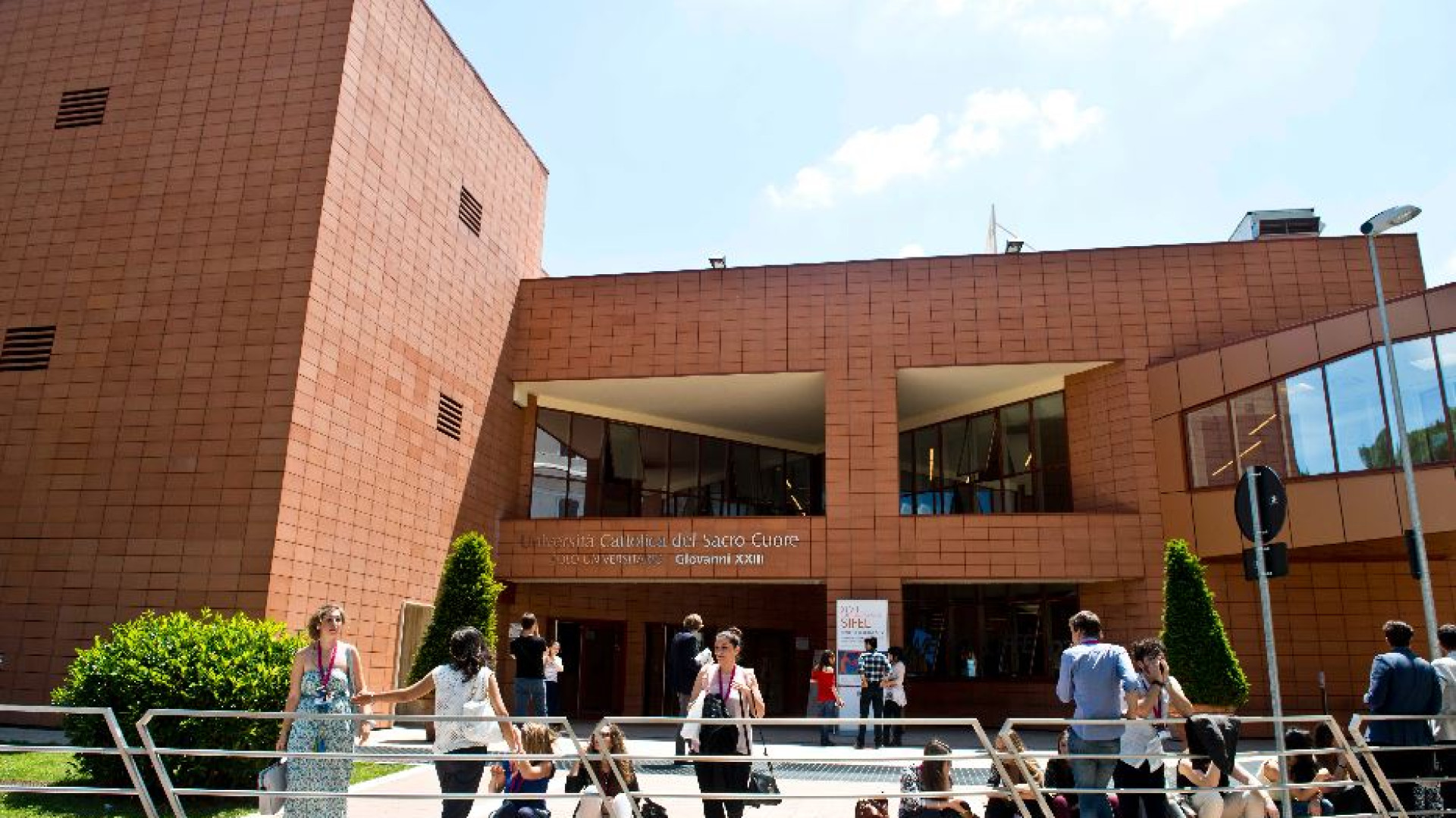 Immagine di Per la prima volta votano fuori sede oltre 20mila studenti