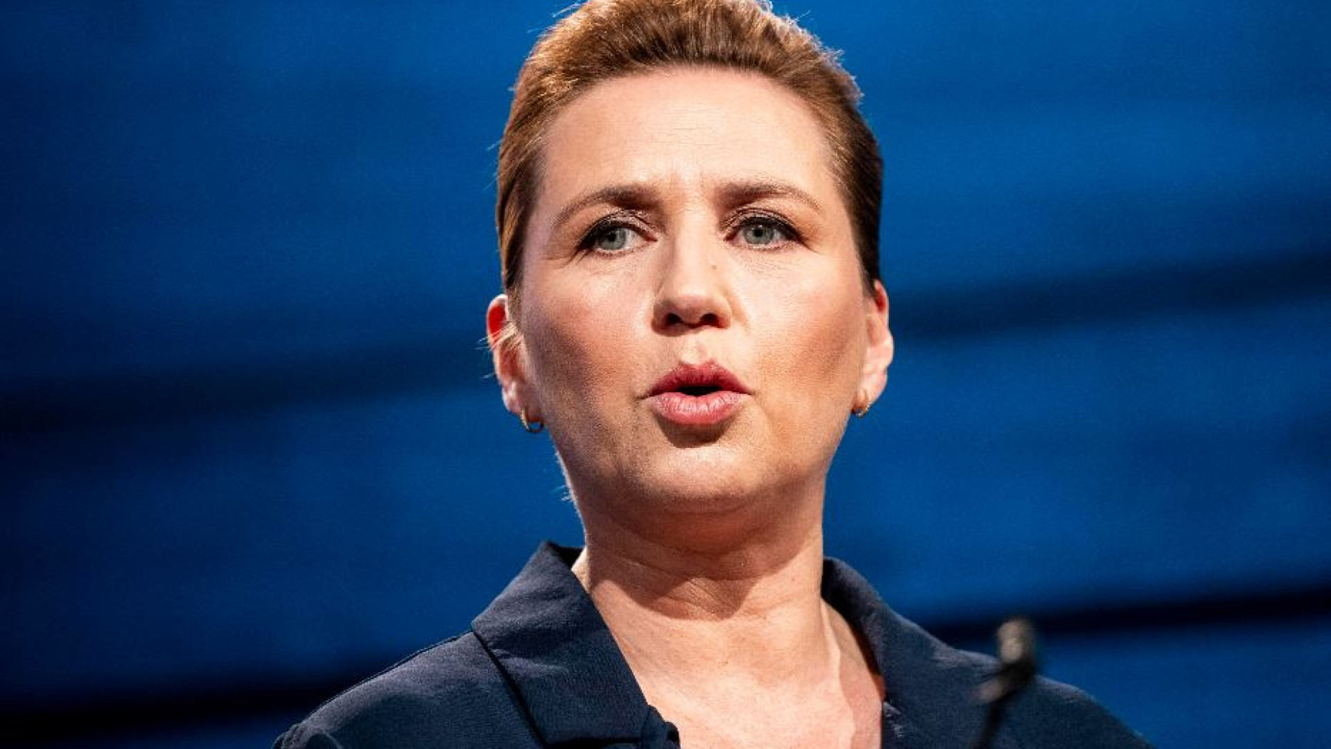 Immagine di Ancora violenza sulle elezioni Ue: aggredita la premier danese Frederiksen
