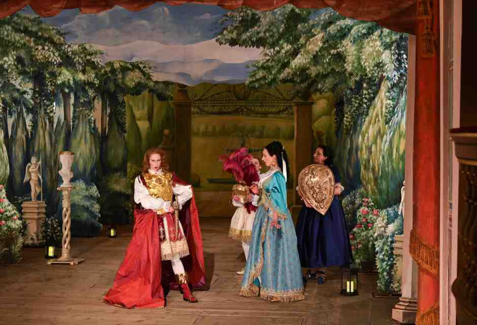 27 giugno 2018, Germania, Gotha: l'ensemble della serenata "Marc Antonio e Cleopatra" suona al teatro Ekhof al castello di Friedenstein. (Getty Images) <br />