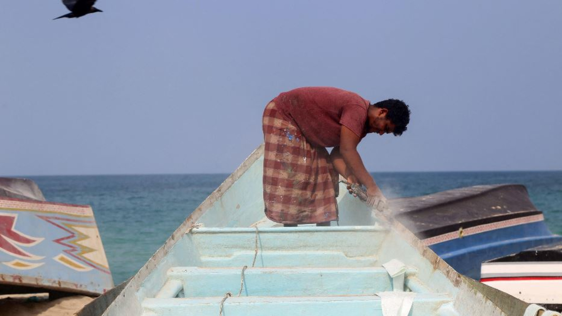Immagine di Naufragio di migranti al largo dello Yemen: 49 morti, 140 dispersi
