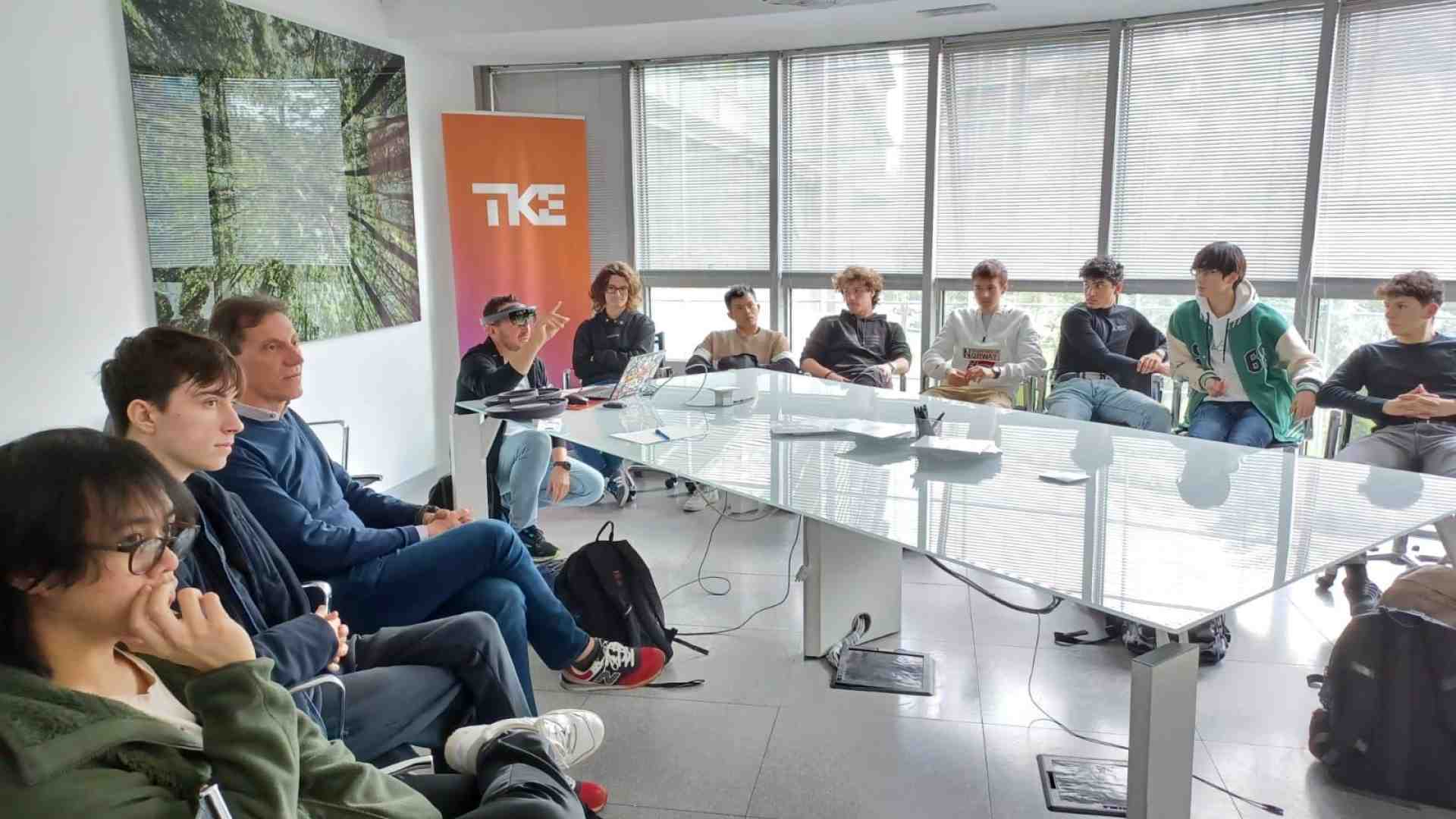 Immagine di Un'Academy per "salire" in ascensore