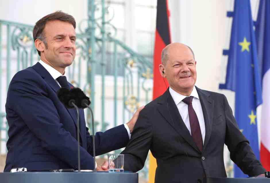Emmanuel Macron e Olaf Scholz - foto via Getty Images