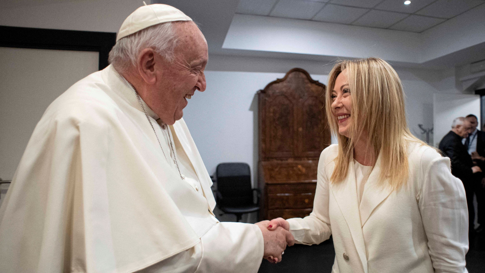Immagine di Un discorso e dieci bilaterali per Francesco. Pace, povertà e IA i temi