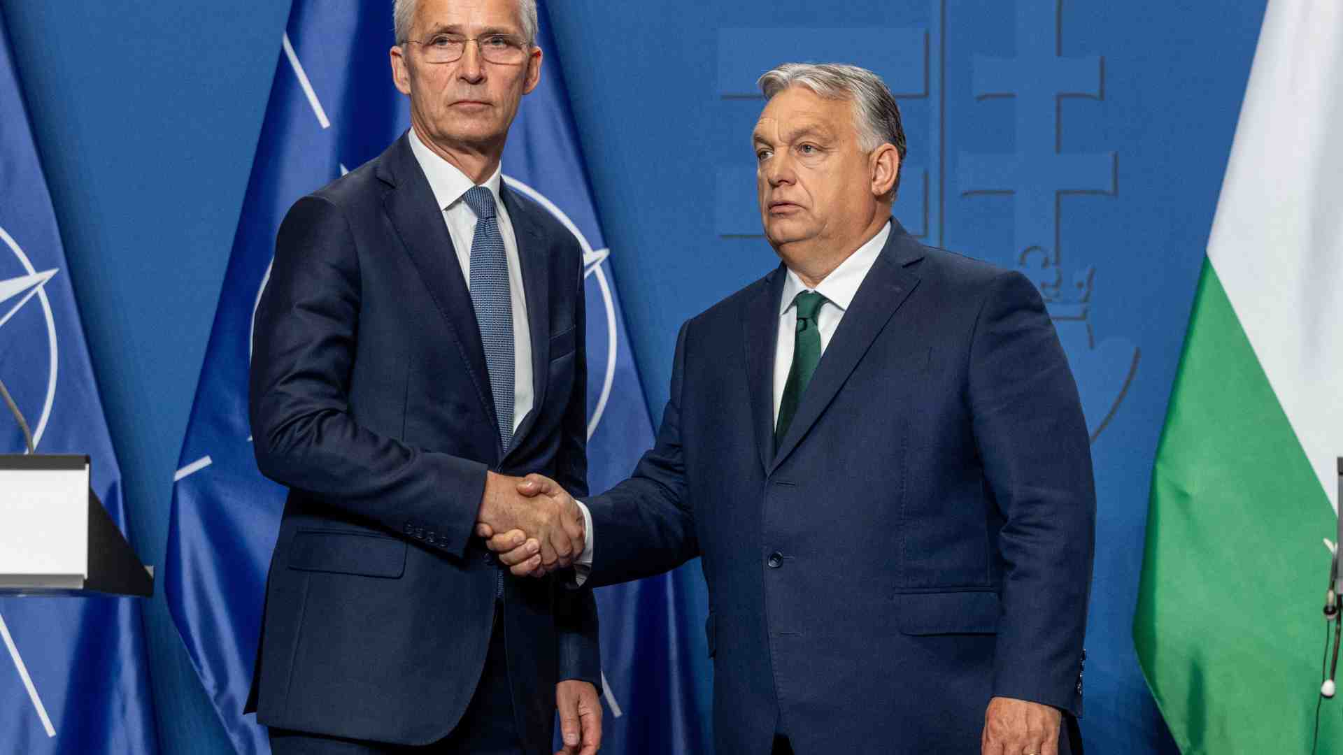 Immagine di Orbán esclude aiuti all’Ucraina via Nato, crea un fronte “pacifista” filorusso e occhieggia a Ecr