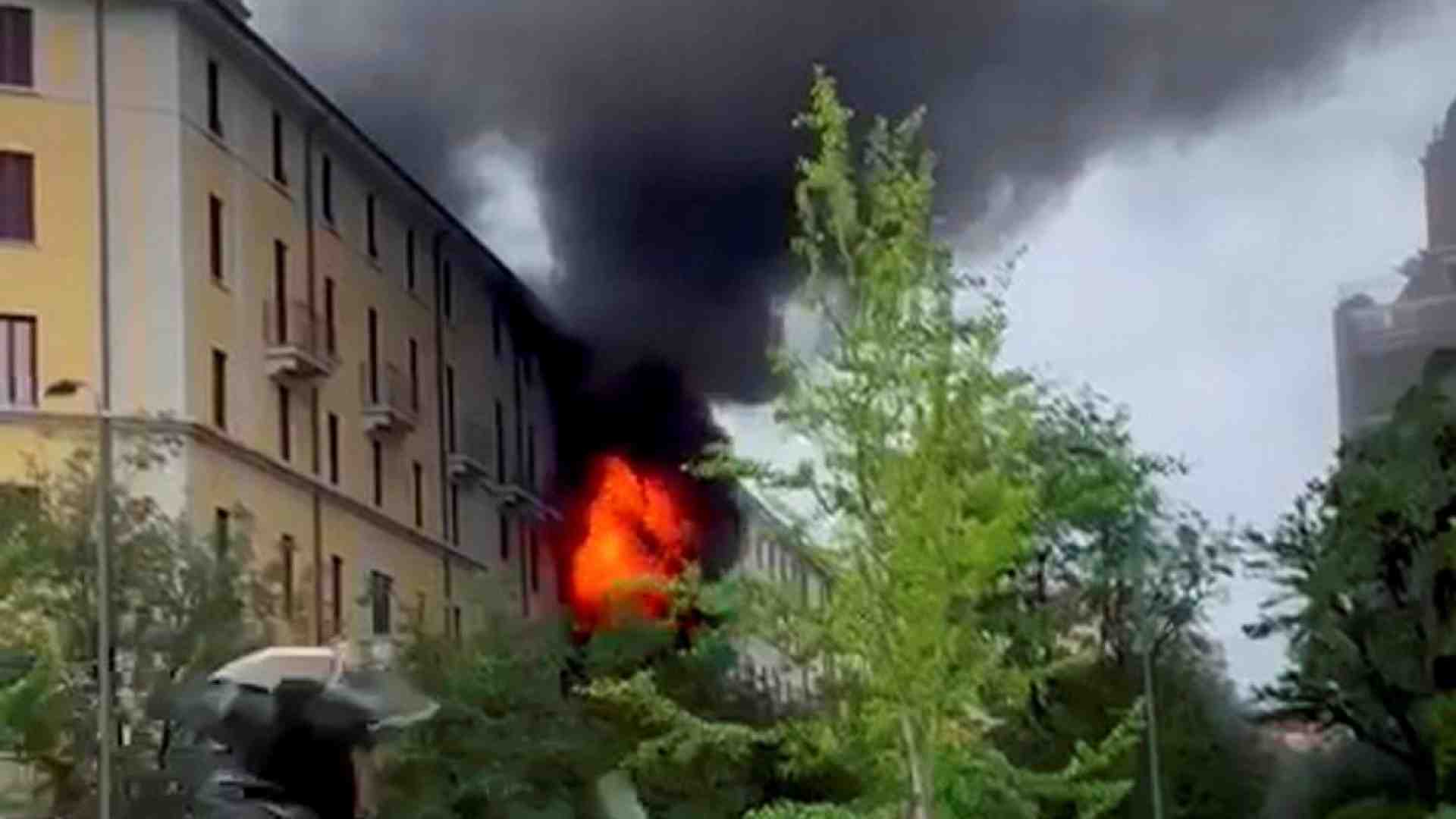 Immagine di A Milano un incendio ha distrutto un'intera famiglia