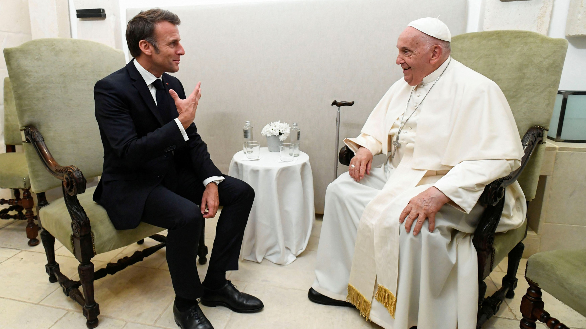 Immagine di Francesco tra i grandi del mondo. Ha già parlato con Macron e Zelensky