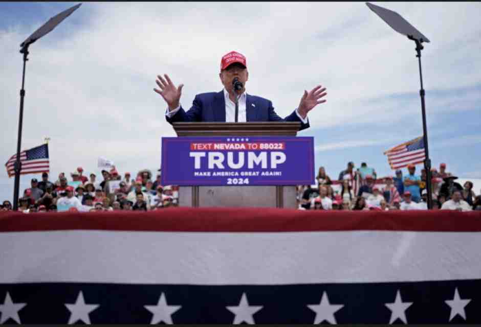 Trump delira su squali e barche, ma certo, il rimbambito è Biden