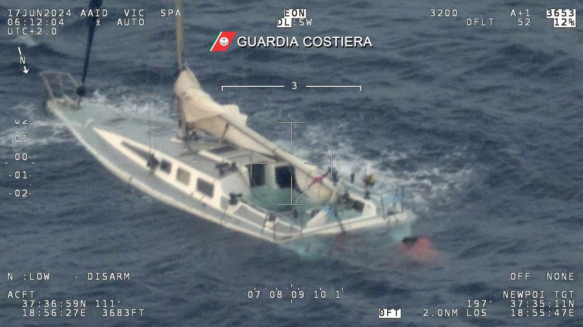 Immagine di Duplice naufragio nel Mediterraneo, decine di vittime. Molti sono bambini
