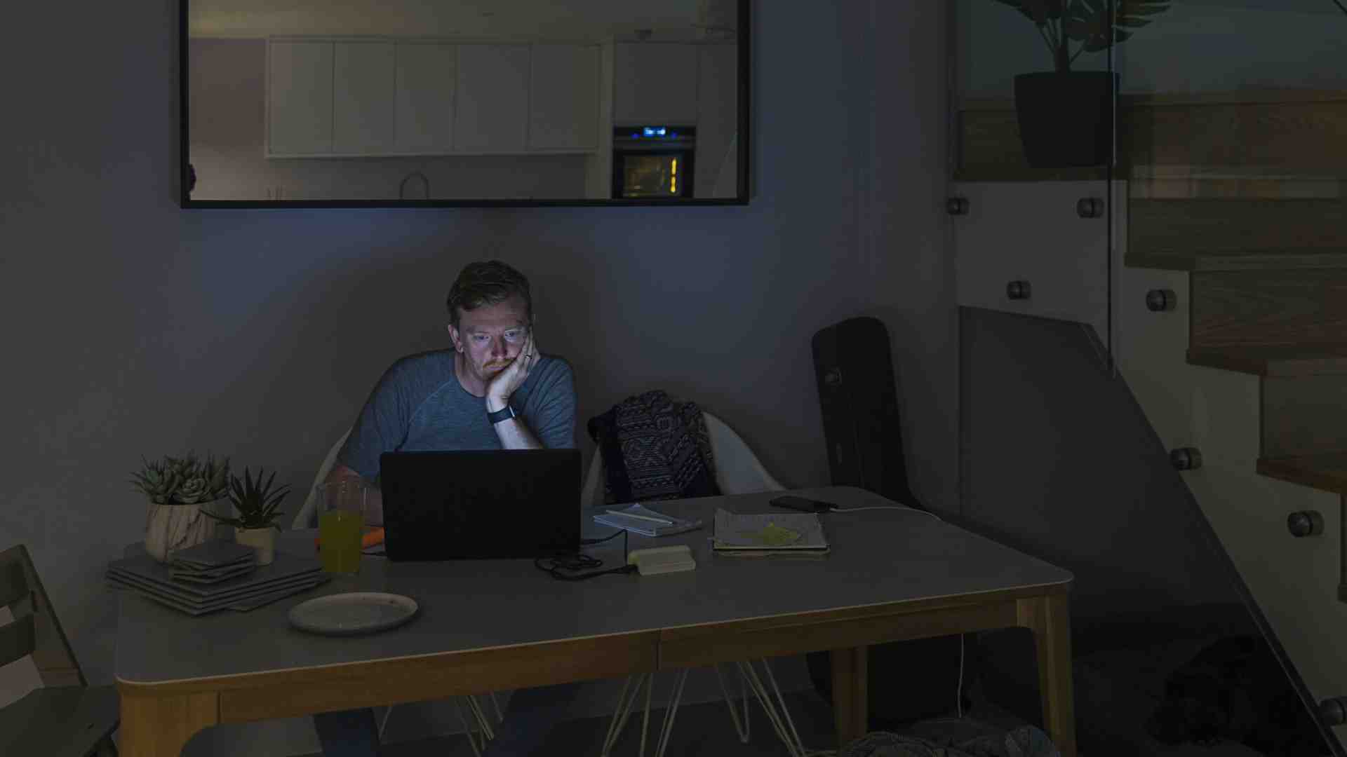 Immagine di Così la connessione perenne in rete influenza le nostre capacità di concentrazione