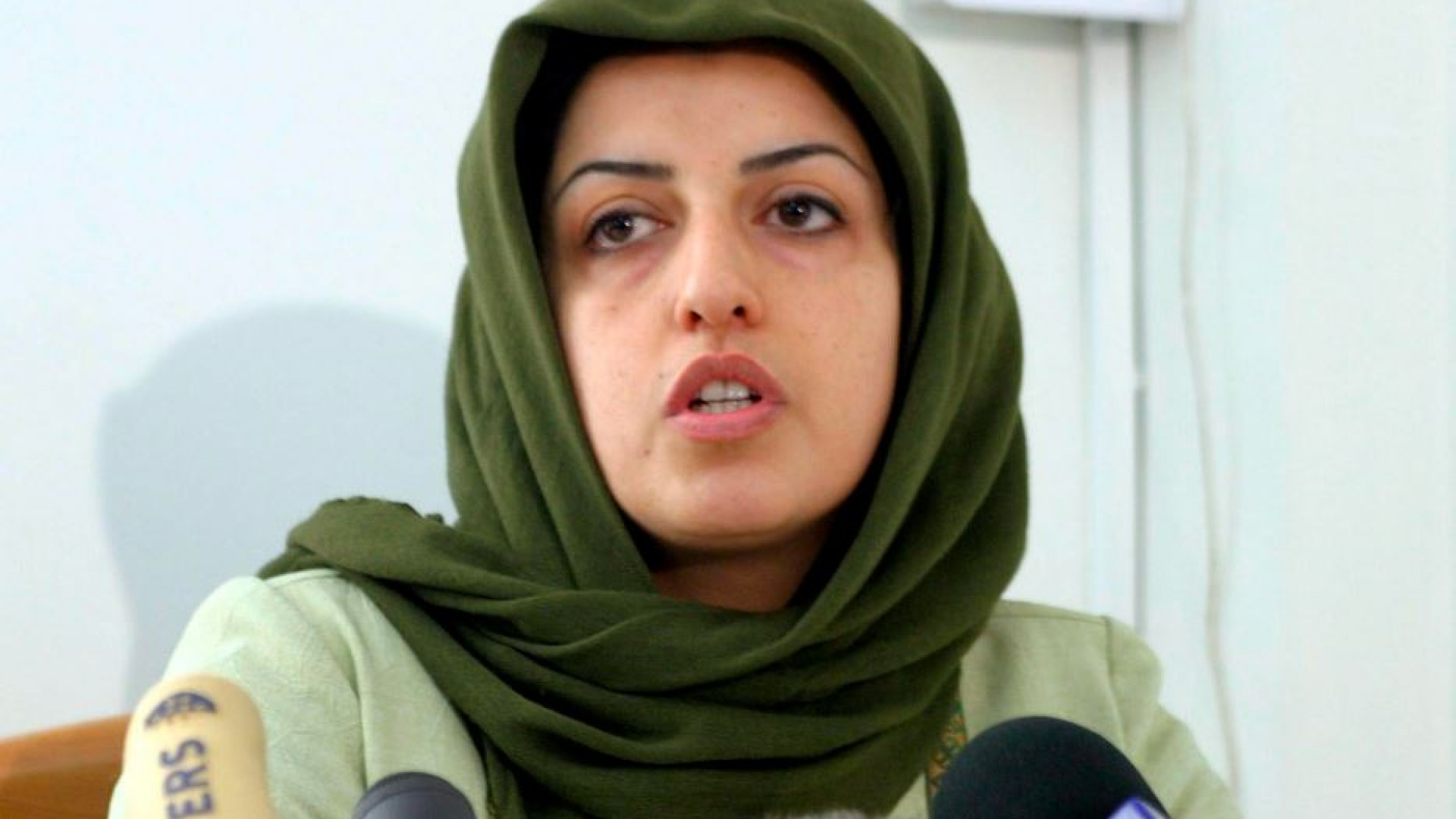 Immagine di A dieci giorni dal voto, Teheran condanna di nuovo Narges Mohammadi