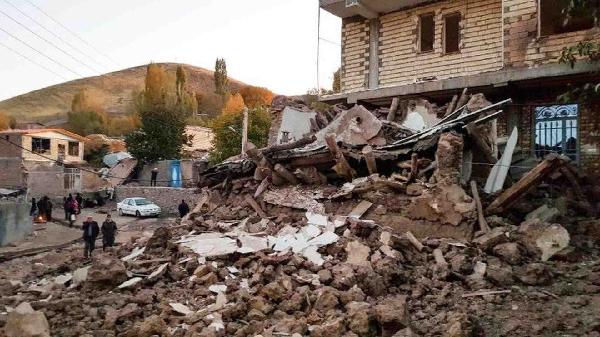Immagine di Forte terremoto in Iran, prime vittime