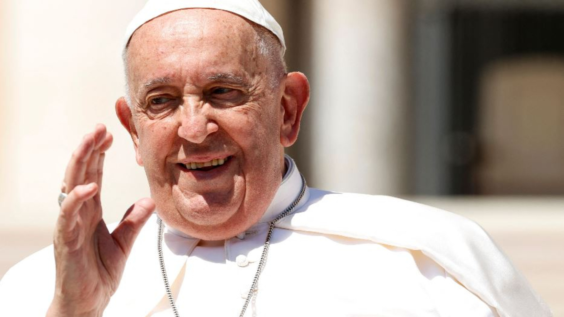 Immagine di Per la Carità del Papa, insieme ad Avvenire