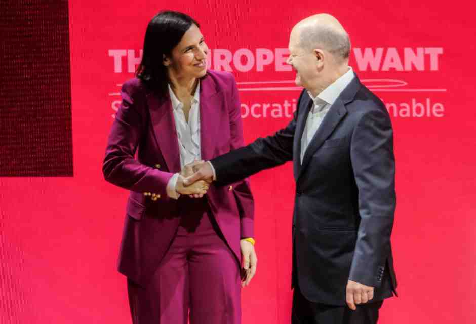 Testacoda sulla Difesa: Meloni è più schleiniana di Scholz