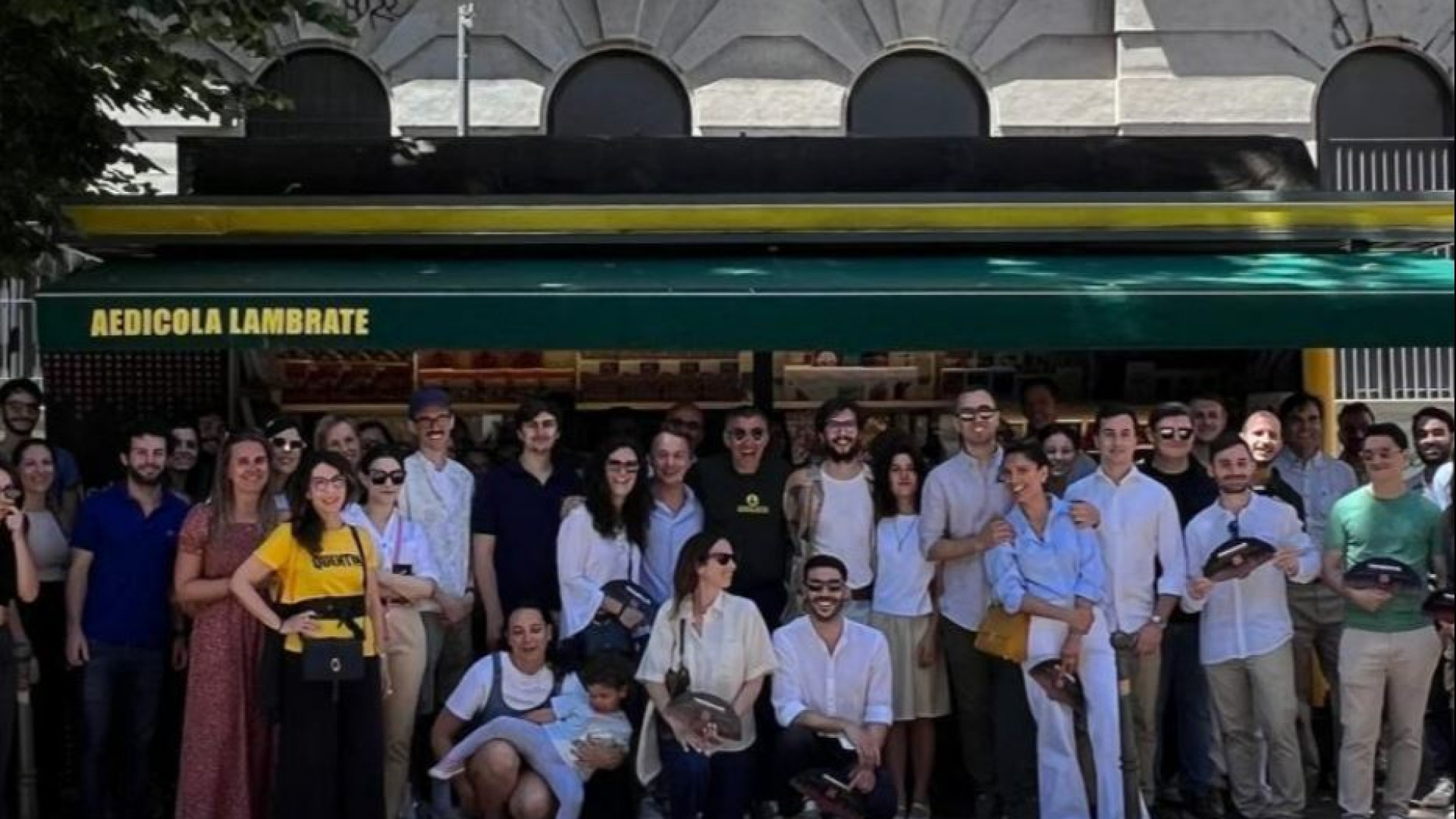 Immagine di Milano, all'Aedicola di Lambrate l'informazione è "post social"