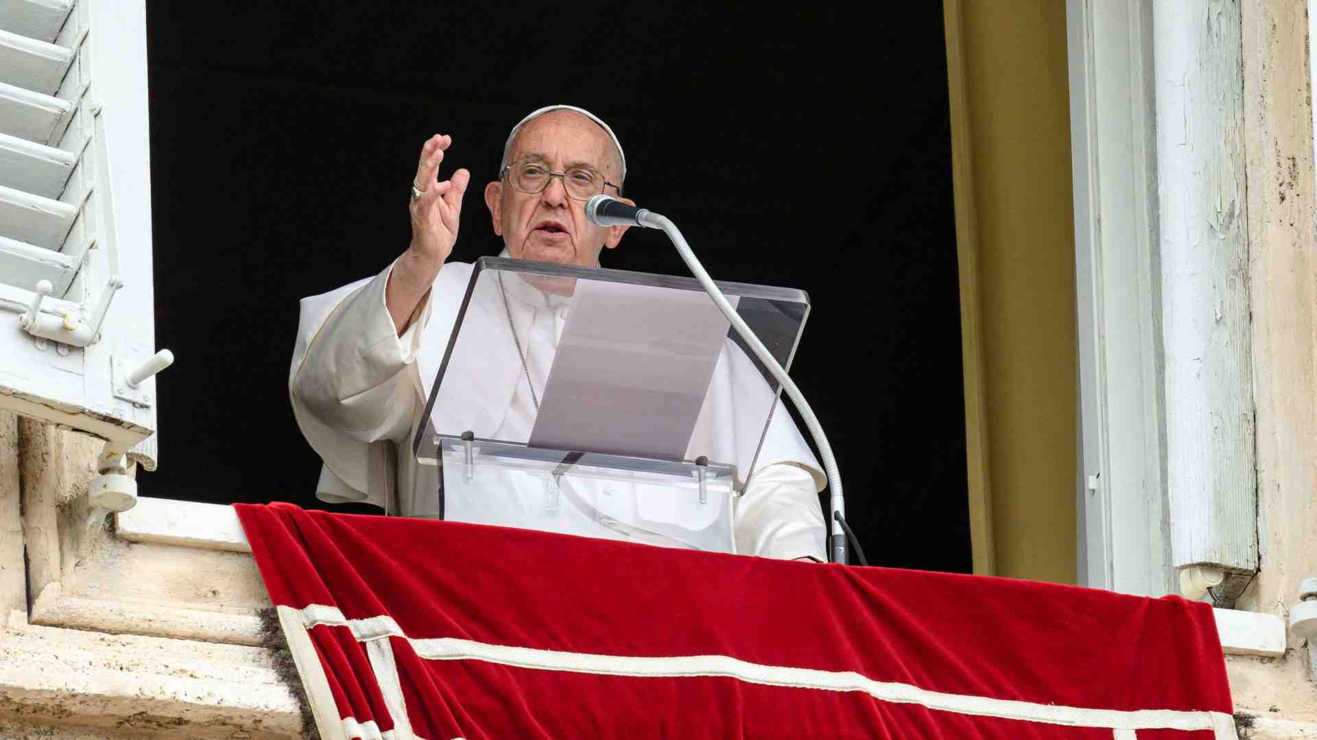 Immagine di Il Papa: «I governanti lavorino per la pace»