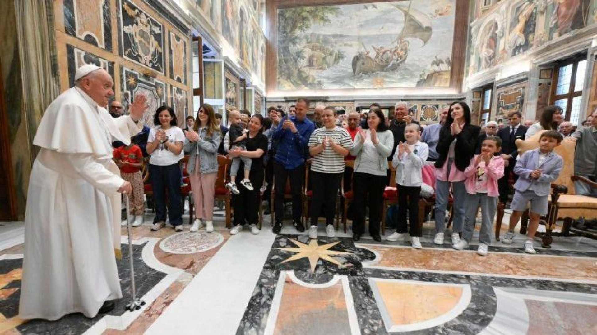 Immagine di Il Papa: «Tra i cantieri dell'Anno Santo non manchi quello della carità»