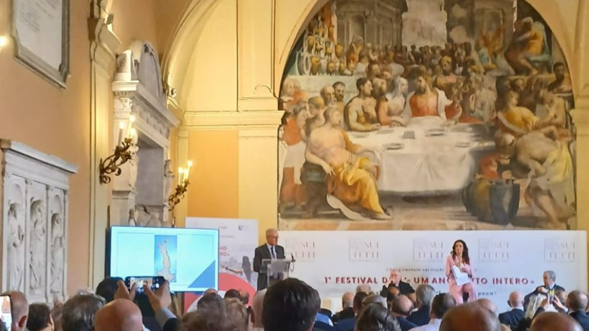 Immagine di Libertà senza limiti o dignità umana? La democrazia al bivio