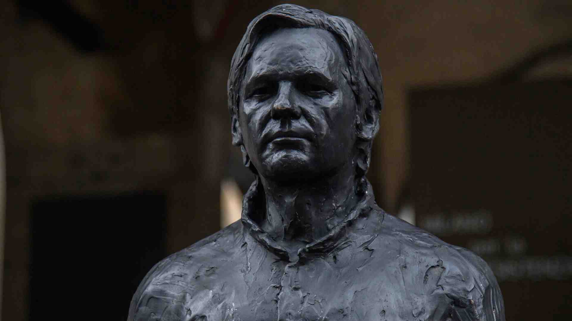 Immagine di Niente monumenti per Assange