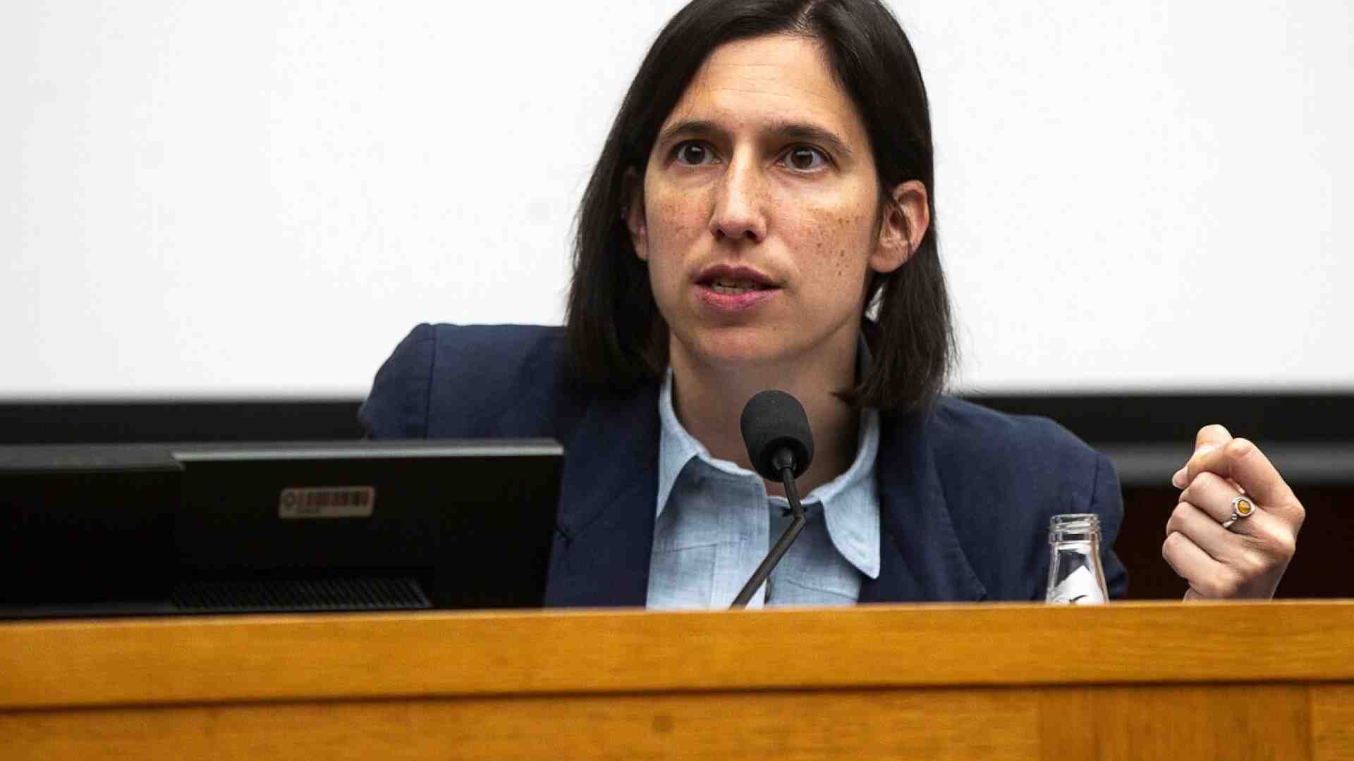 Immagine di Schlein riunisce gli eurodeputati, il progetto è prendere tutto