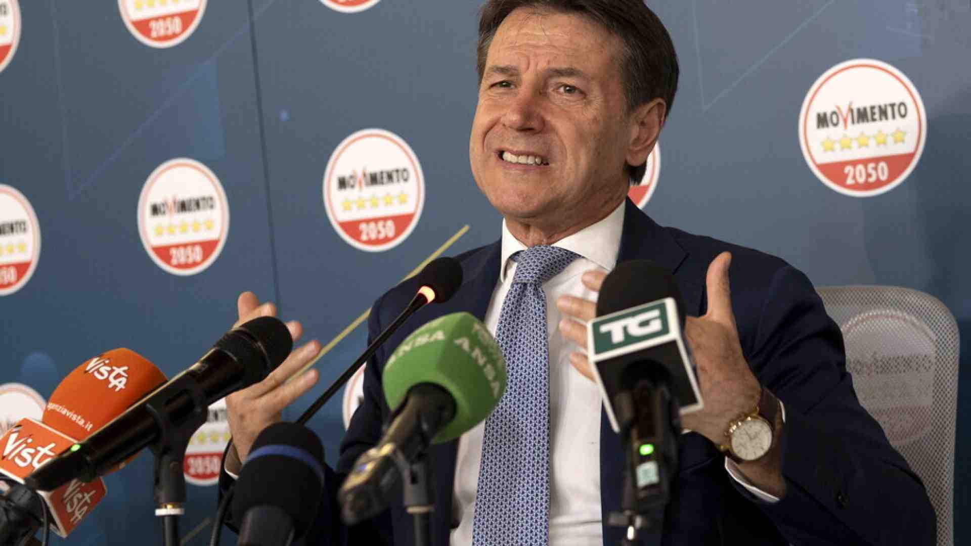 Immagine di Il M5s evapora nelle città. In tre anni, con Conte leader, i grillini hanno perso 880 consiglieri comunali